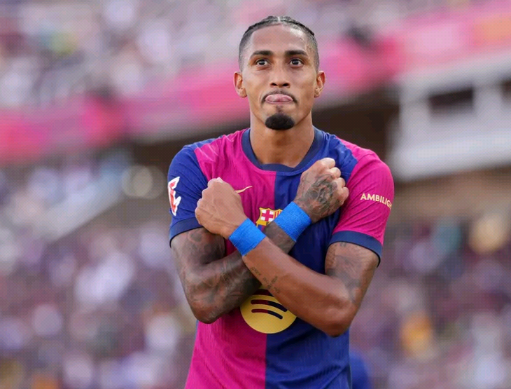 独造8球！拉菲尼亚谈爆发原因：上个赛季哈维让我多防守 但我更喜欢靠近对手球门