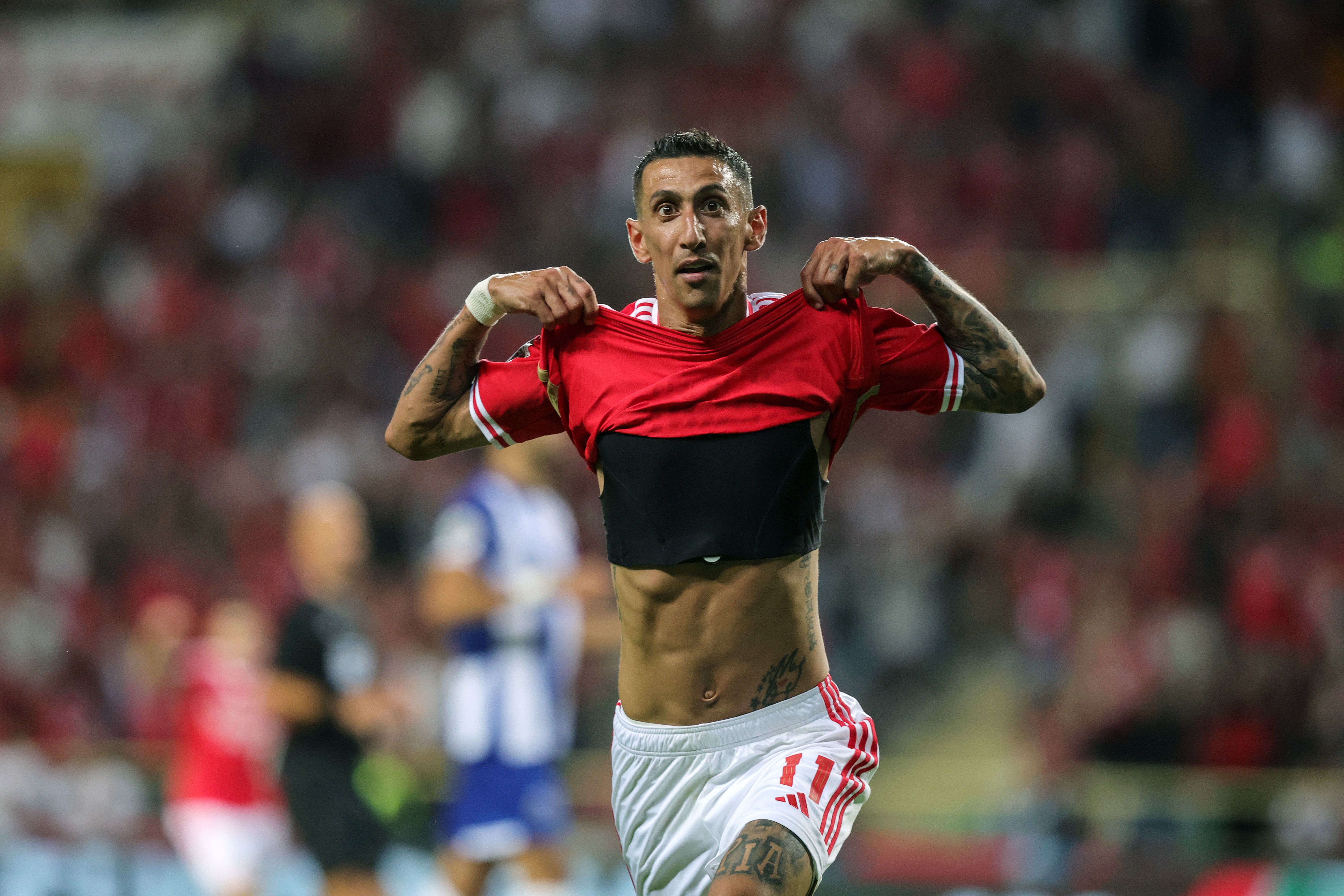 早报：仁仰马翻！皇马、拜仁均0-1输球